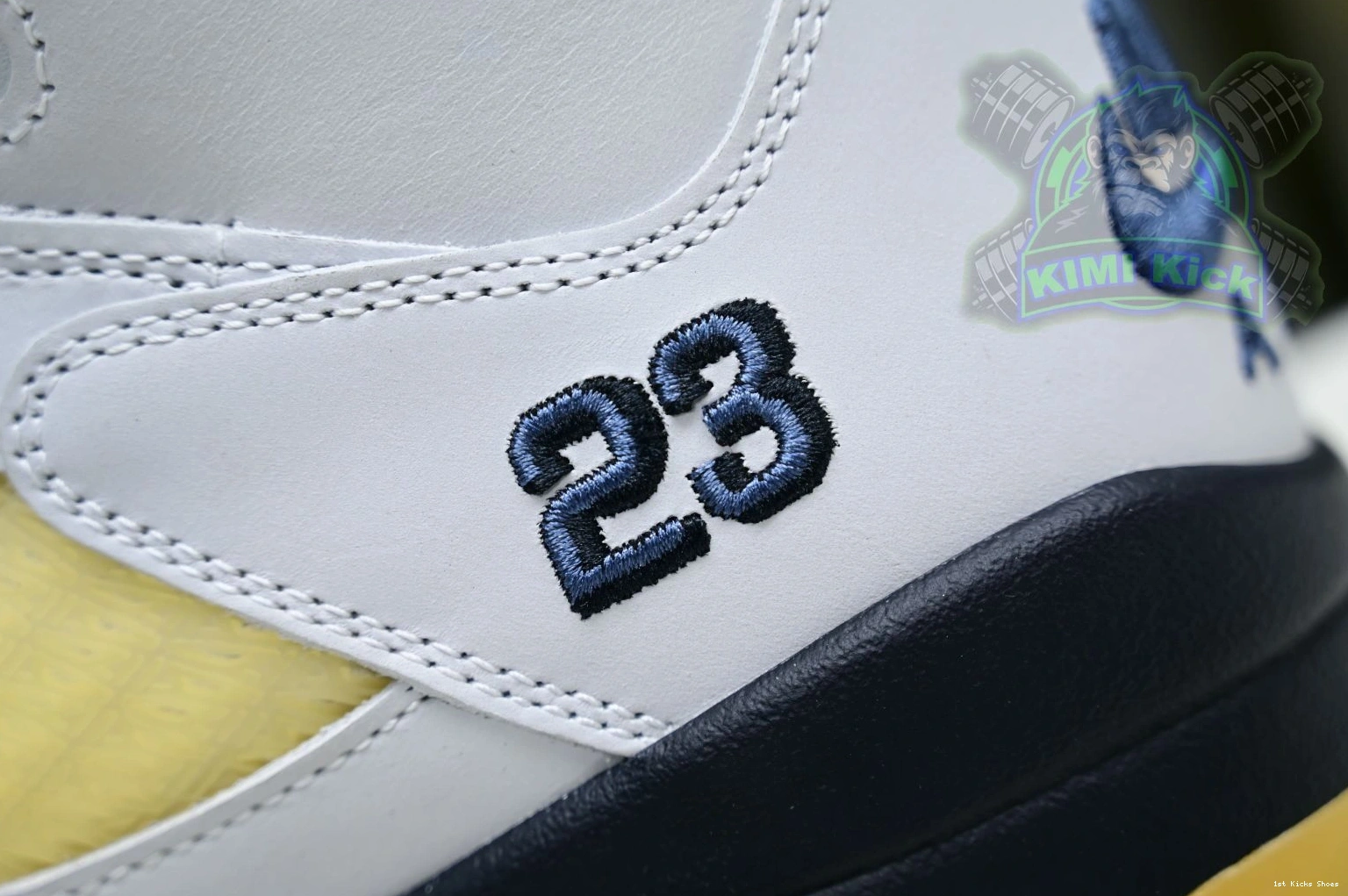 1st Kicks MANIÉRE StreetReady Air A MA x 1882 Kimikick Jordan 1204